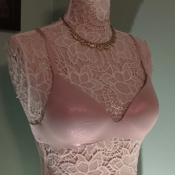 3!!!! 34A Victoria Secret Women's Bras!! - Picture 3 of 7